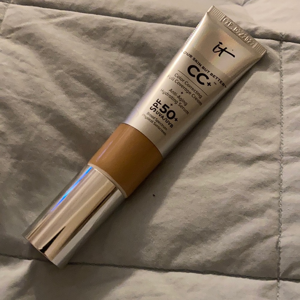 Brand New it Your Skin But Better CC+ Color Correcting Cream Foundation TAN